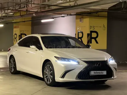 Lexus ES 250 2020 года за 22 100 000 тг. в Алматы – фото 4