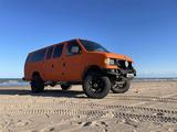 Ford Econoline 2000 года за 15 500 000 тг. в Алматы – фото 2