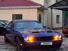 Dodge Challenger, 2022