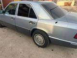 Mercedes-Benz E 260 1990 года за 3 100 000 тг. в Алматы – фото 4