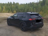 Toyota RAV4 2021 годаfor19 000 000 тг. в Уральск