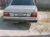 Mercedes-Benz E 200 1990 годаүшін1 300 000 тг. в Жетысай – фото 3