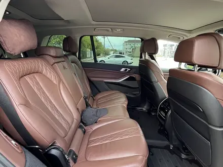 BMW X7 2021 года за 39 999 999 тг. в Астана – фото 13