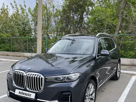 BMW X7 2021 года за 39 999 999 тг. в Астана – фото 4