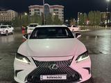 Lexus ES 250 2020 года за 19 000 000 тг. в Актобе
