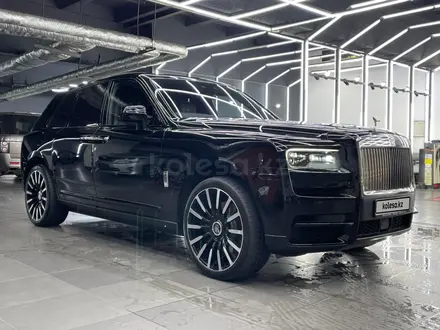 Rolls-Royce Cullinan 2020 года за 249 500 000 тг. в Алматы