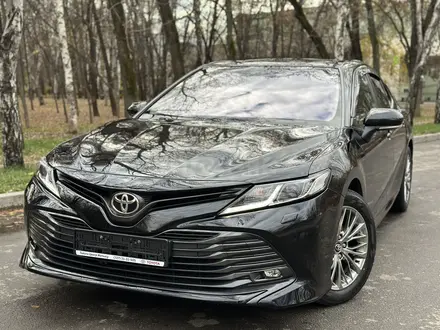 Toyota Camry 2019 года за 12 850 000 тг. в Алматы – фото 13