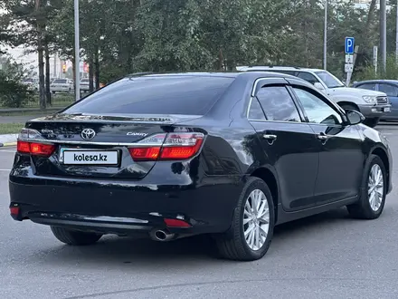 Toyota Camry 2015 года за 11 500 000 тг. в Астана – фото 33