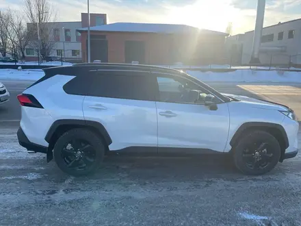 Toyota RAV4 2020 года за 15 500 000 тг. в Астана