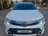 Toyota Camry 2015 года за 13 900 000 тг. в Алматы