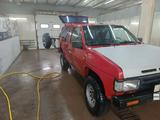 Nissan Terrano 1993 годаfor800 000 тг. в Астана – фото 2