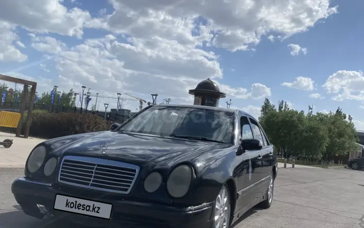 Mercedes-Benz E 320 1997 года за 1 300 000 тг. в Астана