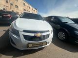 Chevrolet Cruze 2012 года за 3 133 950 тг. в Астана