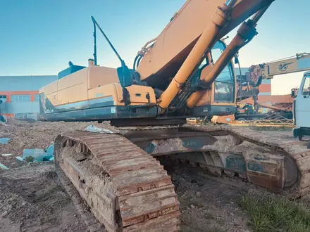 Hyundai  R520LC 2014 года за 28 000 000 тг. в Астана – фото 2