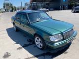Mercedes-Benz E 220 1993 годаfor2 015 000 тг. в Кордай – фото 3