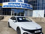 Hyundai Elantra 2024 года за 9 950 000 тг. в Уральск – фото 2