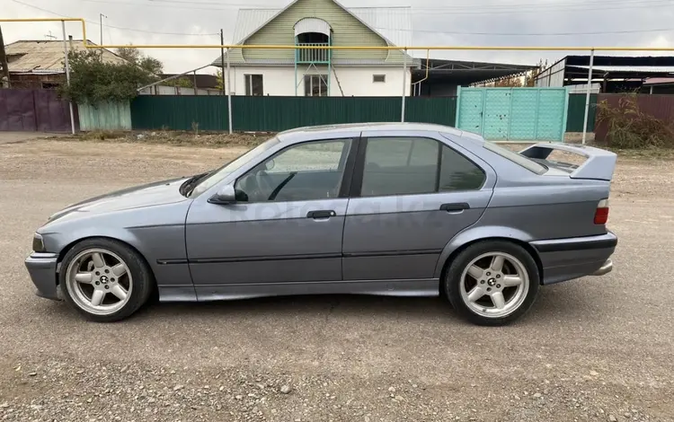 BMW 328 1993 года за 1 800 000 тг. в Алматы