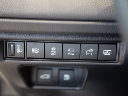 Toyota Camry Luxe 2026 года за 23 190 000 тг. в Алматы – фото 8