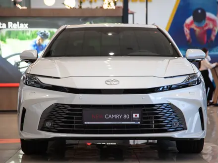 Toyota Camry Luxe 2026 года за 23 190 000 тг. в Алматы – фото 6
