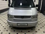 Volkswagen Caravelle 1996 года за 5 500 000 тг. в Алматы