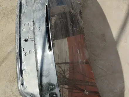 Крышка багажника Mercedes W211 за 10 000 тг. в Алматы – фото 4