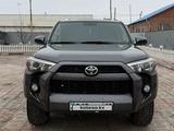 Toyota 4Runner 2016 года за 18 000 000 тг. в Атырау