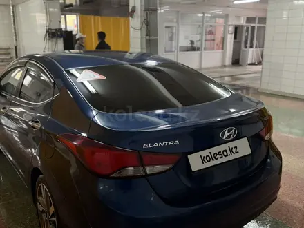 Hyundai Elantra 2015 годаүшін7 200 000 тг. в Астана – фото 3