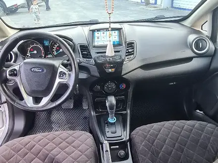 Ford Fiesta 2016 года за 4 500 000 тг. в Актобе – фото 12
