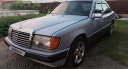 Mercedes-Benz E 260 1990 годаfor1 200 000 тг. в Астана – фото 3