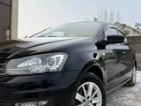 Volkswagen Polo 2015 года за 4 700 000 тг. в Астана – фото 2