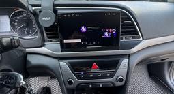 Hyundai Elantra 2018 годаүшін6 500 000 тг. в Алматы – фото 2