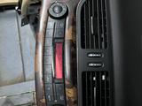 Торпеда панель Mercedes-Benz W219 CLSүшін150 000 тг. в Шымкент – фото 5