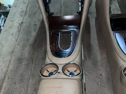 Торпеда панель Mercedes-Benz W219 CLS за 150 000 тг. в Шымкент – фото 13