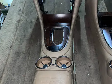 Торпеда панель Mercedes-Benz W219 CLS за 125 000 тг. в Шымкент – фото 13