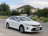 Toyota Camry 2017 года за 12 400 000 тг. в Шымкент – фото 5