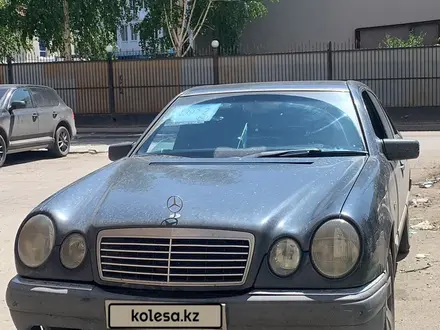 Mercedes-Benz E 200 1996 года за 2 300 000 тг. в Костанай – фото 4