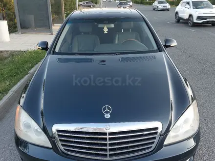 Mercedes-Benz S 550 2007 года за 6 000 000 тг. в Туркестан – фото 2