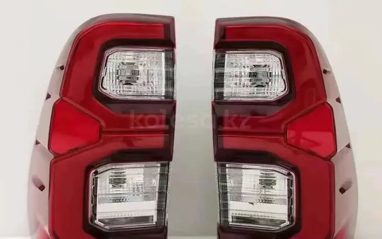 Фонари задние Toyota Hilux за 1 000 тг. в Астана