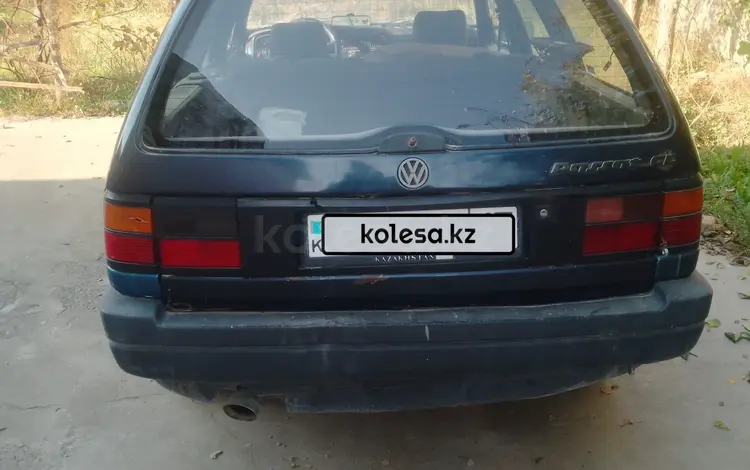 Volkswagen Passat 1991 годаүшін500 000 тг. в Сарыагаш