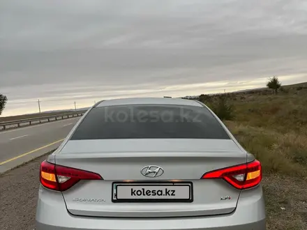 Hyundai Sonata 2015 года за 7 950 000 тг. в Астана – фото 3