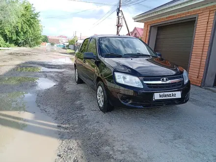 ВАЗ (Lada) Granta 2190 2013 года за 2 200 000 тг. в Актобе – фото 3