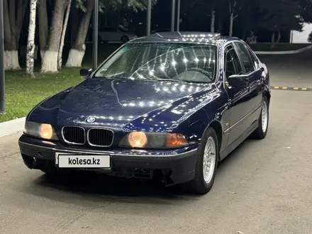 BMW 528 1995 года за 2 300 000 тг. в Астана – фото 2