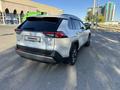 Toyota RAV4 2022 года за 15 750 000 тг. в Атырау – фото 3