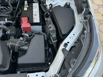 Toyota RAV4 2022 года за 15 750 000 тг. в Атырау – фото 28