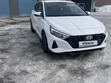 Hyundai i20 2023 года за 8 900 000 тг. в Караганда – фото 3