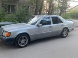 Mercedes-Benz E 230 1991 годаүшін1 200 000 тг. в Караганда – фото 4