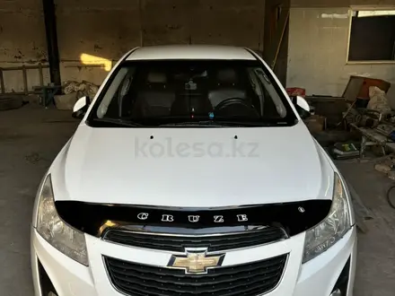 Chevrolet Cruze 2014 года за 3 900 000 тг. в Шымкент