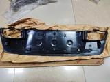 Накладка двери багажника (ОРИГИНАЛ) на Lexus GX470 (черная) за 24 900 тг. в Уральск – фото 2