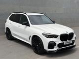 BMW X5 2019 года за 26 500 000 тг. в Астана – фото 2