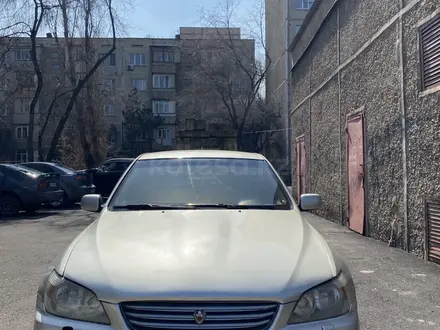 Lexus IS 200 2002 года за 3 500 000 тг. в Алматы – фото 4